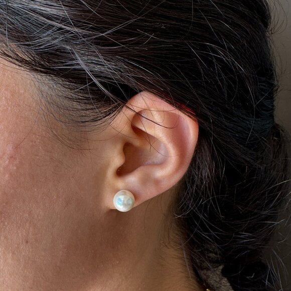 Faux Pearl Stud Earrings - Picture 1 of 5